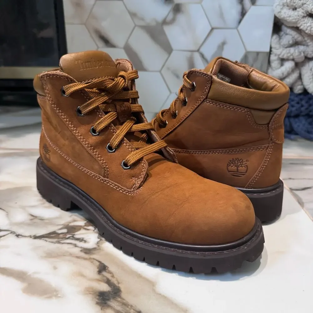 Timberland Women's Chukka Suede Leather Lug Sole Lace Up Booties‎ Size 7.5